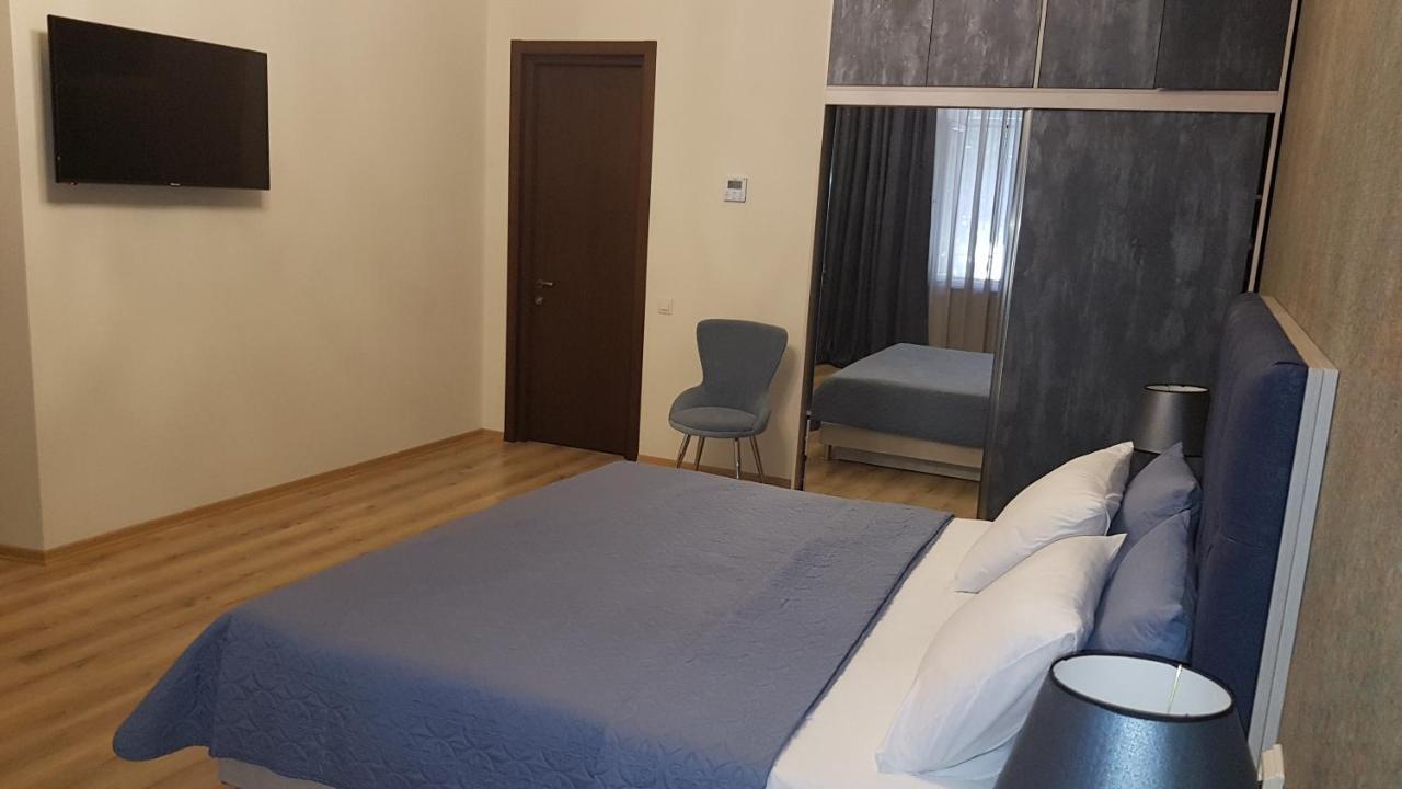 Hotel Griboedov Tbilisi Ngoại thất bức ảnh