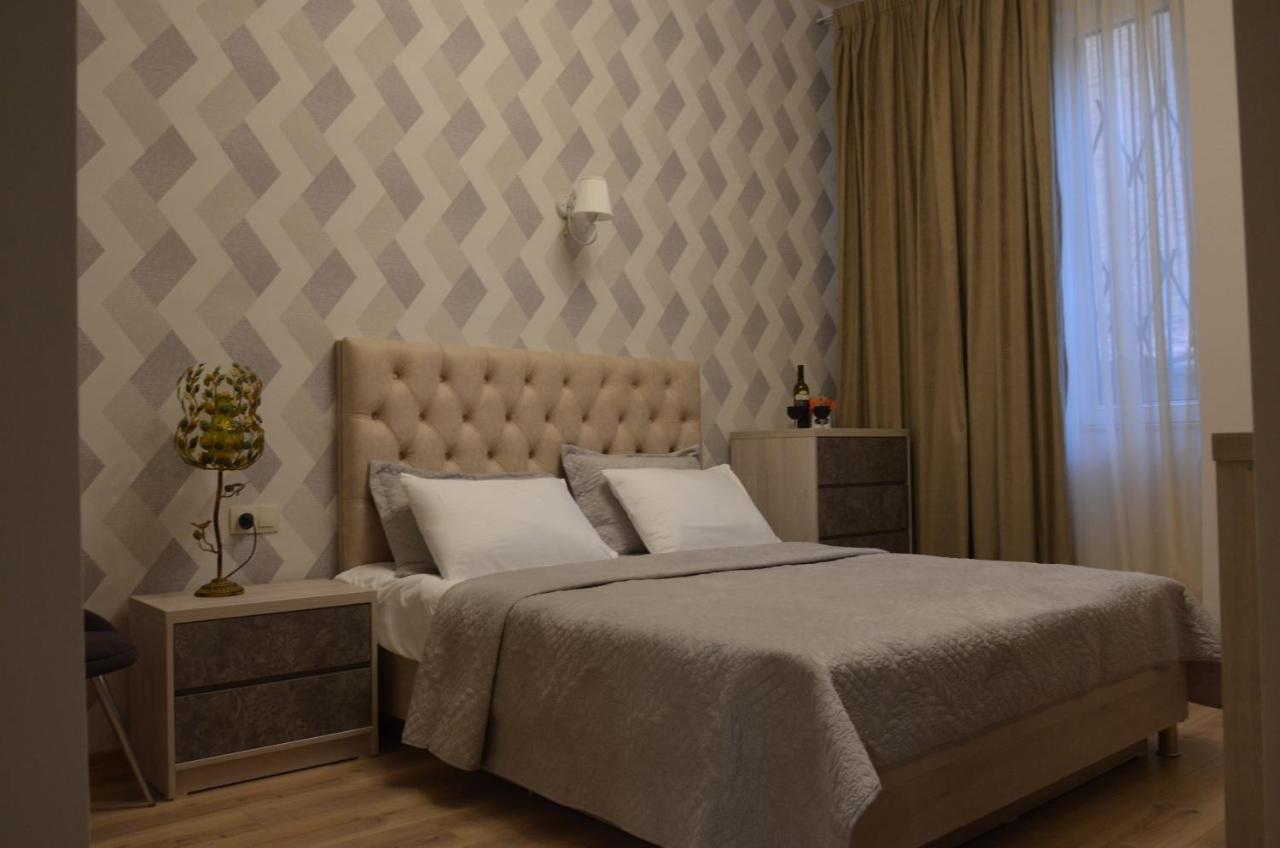 Hotel Griboedov Tbilisi Ngoại thất bức ảnh